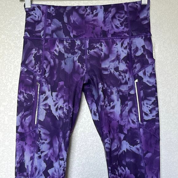 Athleta Printed Rainier Tight Legging Size M Spliced Floral Basalt Violet Purple - Picture 5 of 10